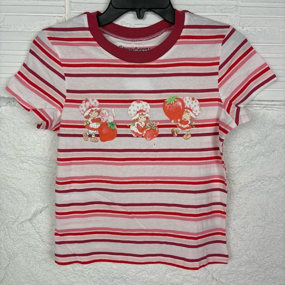Strawberry Shortcake Tops - NWT STRAWBERRY SHORTCAKE Red & White Short Sleeve retro shirt size small